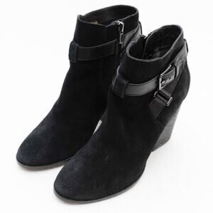 Cole Haan Black Suede Ankle Boots Booties With Buckle Detail Size 6.5